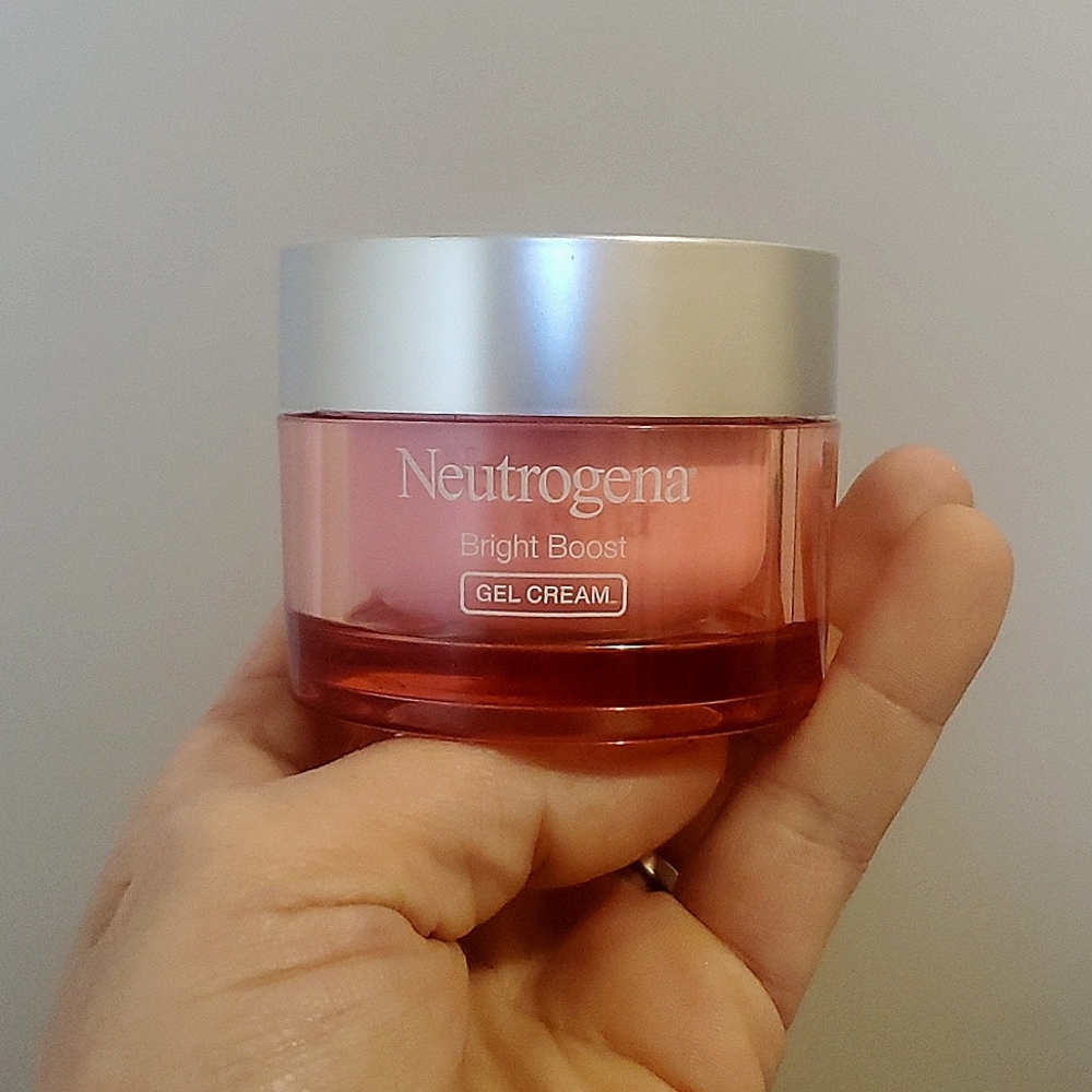 Neutrogena Bright Boost Gel Cream